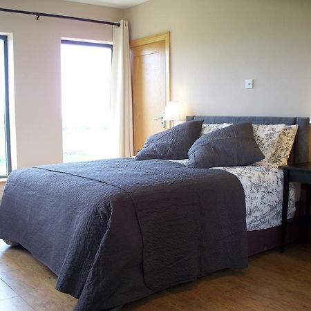 Blackberry Lodge Accommodation Doolin Phòng bức ảnh
