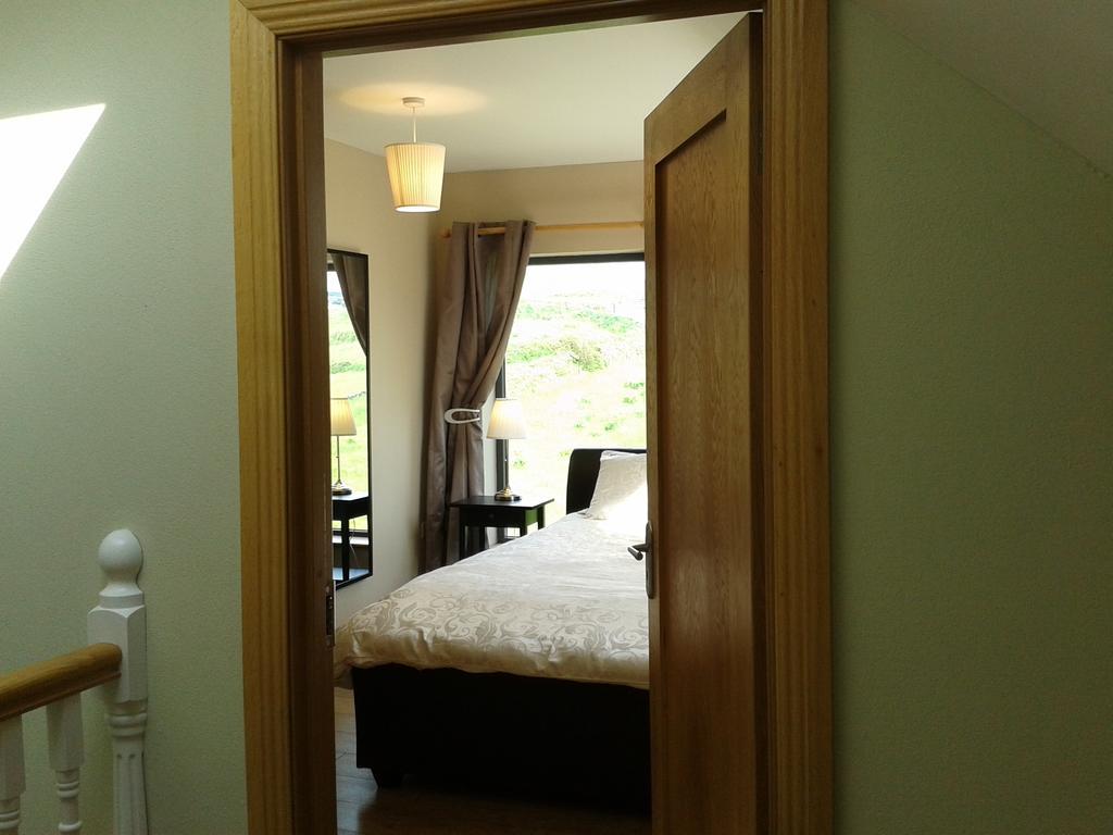 Blackberry Lodge Accommodation Doolin Phòng bức ảnh